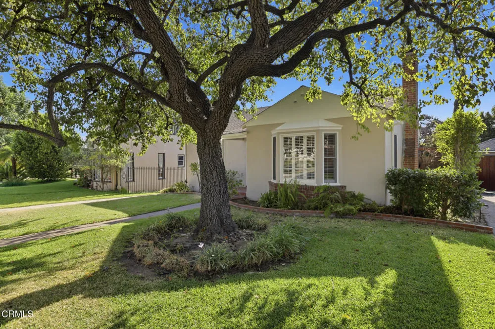 175 El Nido Avenue Monrovia, CA 91016