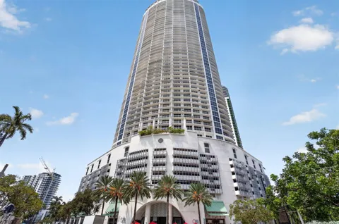 1750 BAYSHORE DRIVE #4109