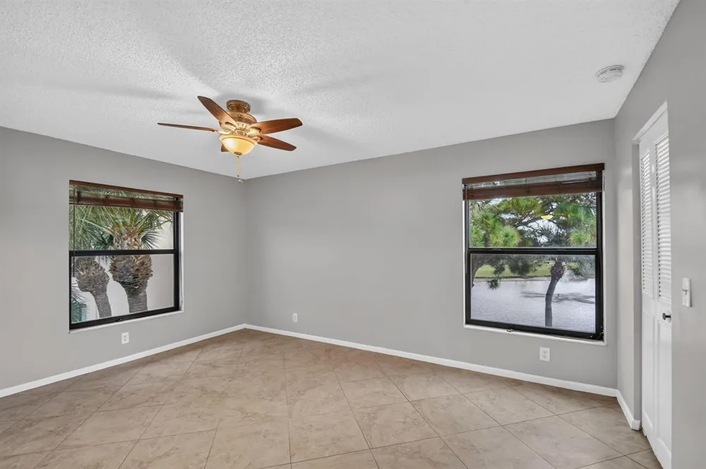 812 SKY PINE WAY #A3 