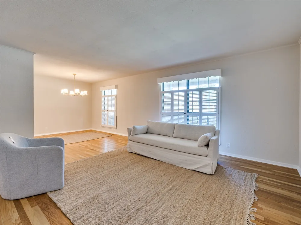 8308 E 107th Place Tulsa, OK 74133