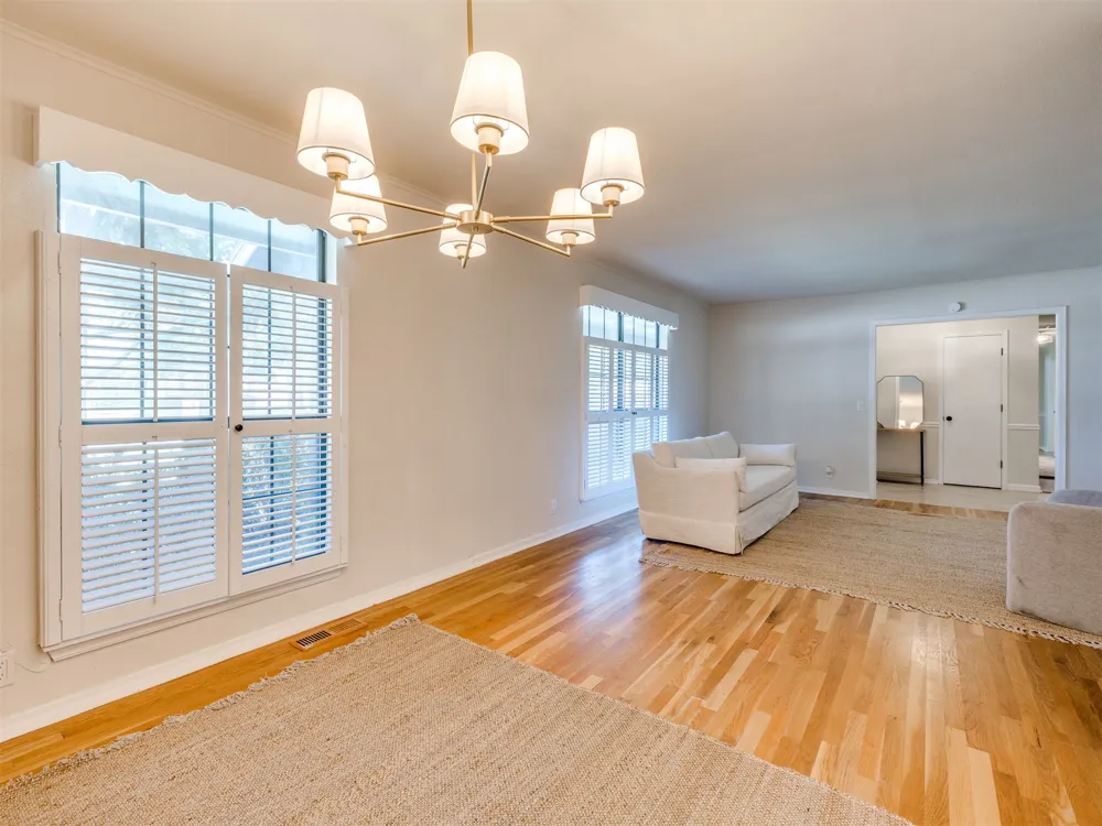 8308 E 107th Place Tulsa, OK 74133