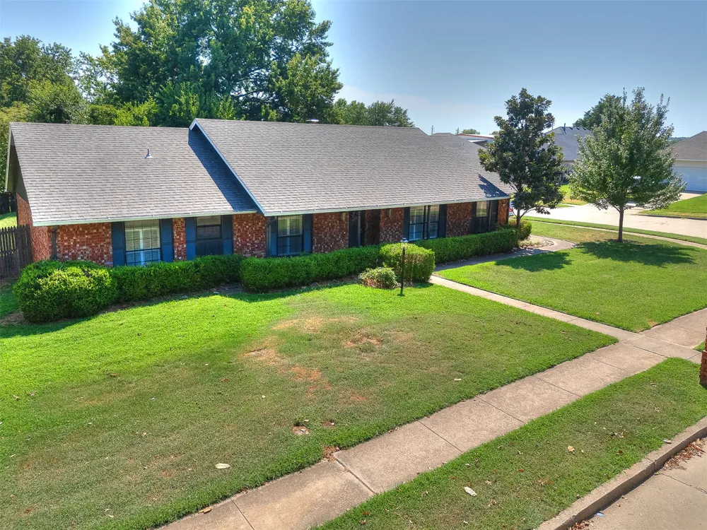 8308 E 107th Place Tulsa, OK 74133