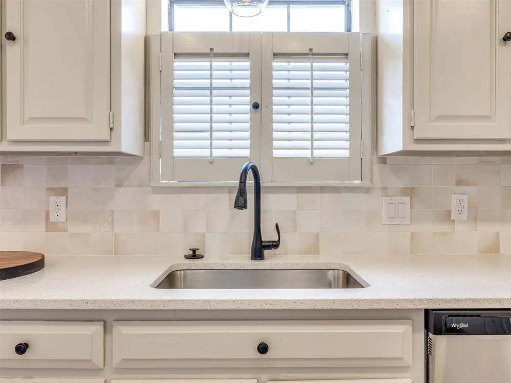 8308 E 107th Place Tulsa, OK 74133