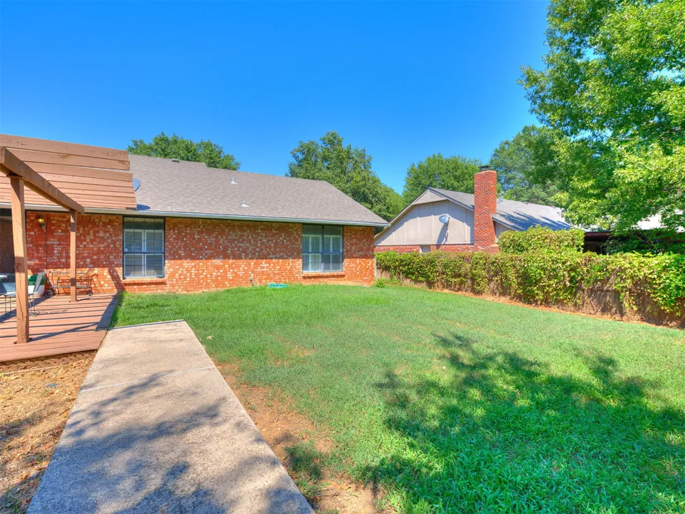 8308 E 107th Place Tulsa, OK 74133