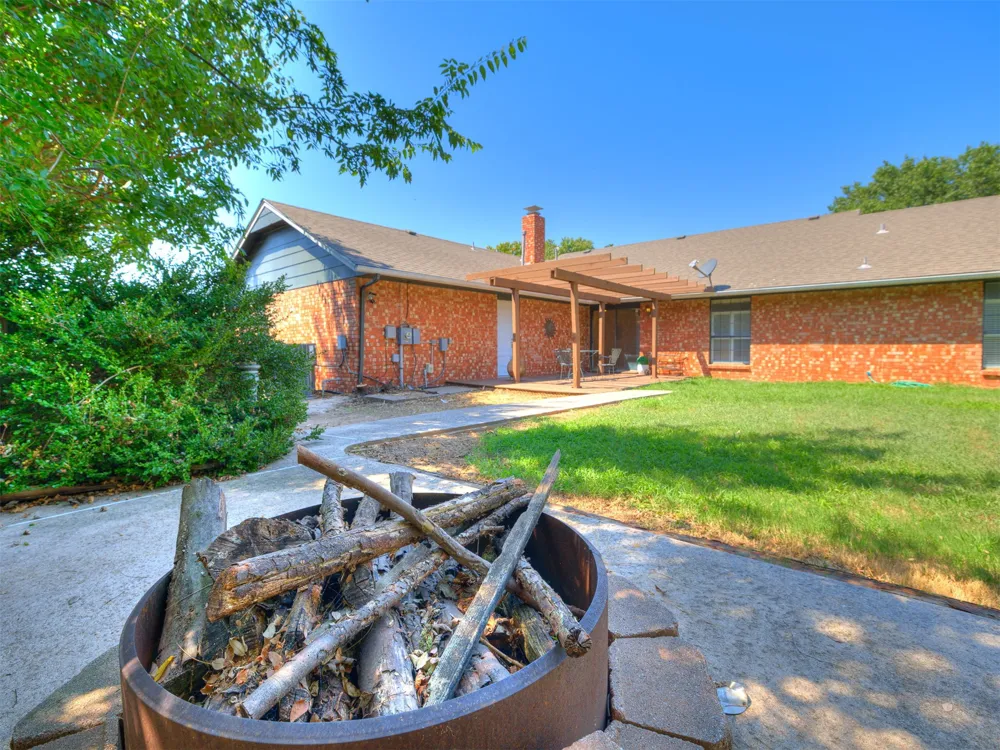 8308 E 107th Place Tulsa, OK 74133