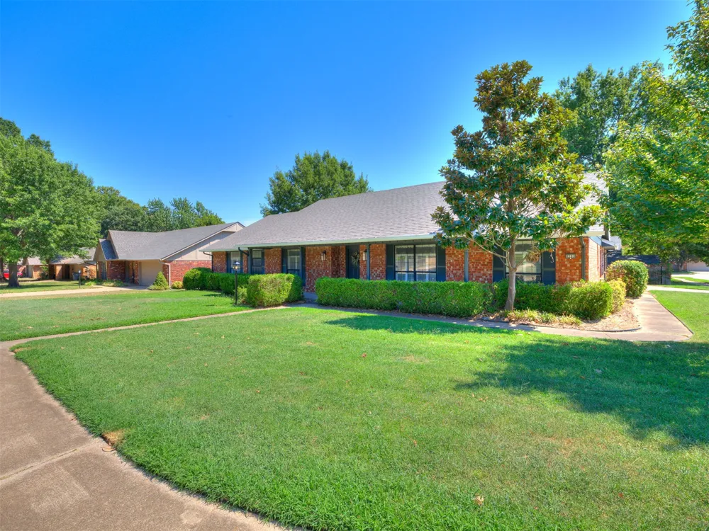 8308 E 107th Place Tulsa, OK 74133