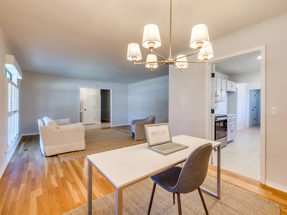 8308 E 107th Place Tulsa, OK 74133