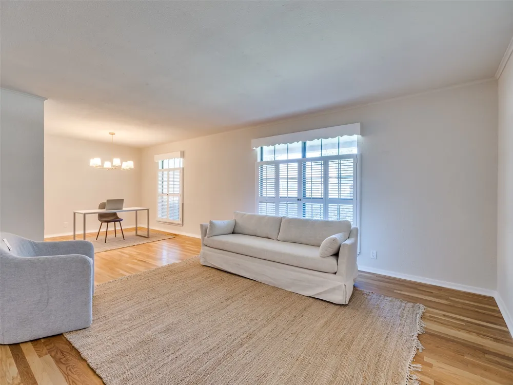 8308 E 107th Place Tulsa, OK 74133