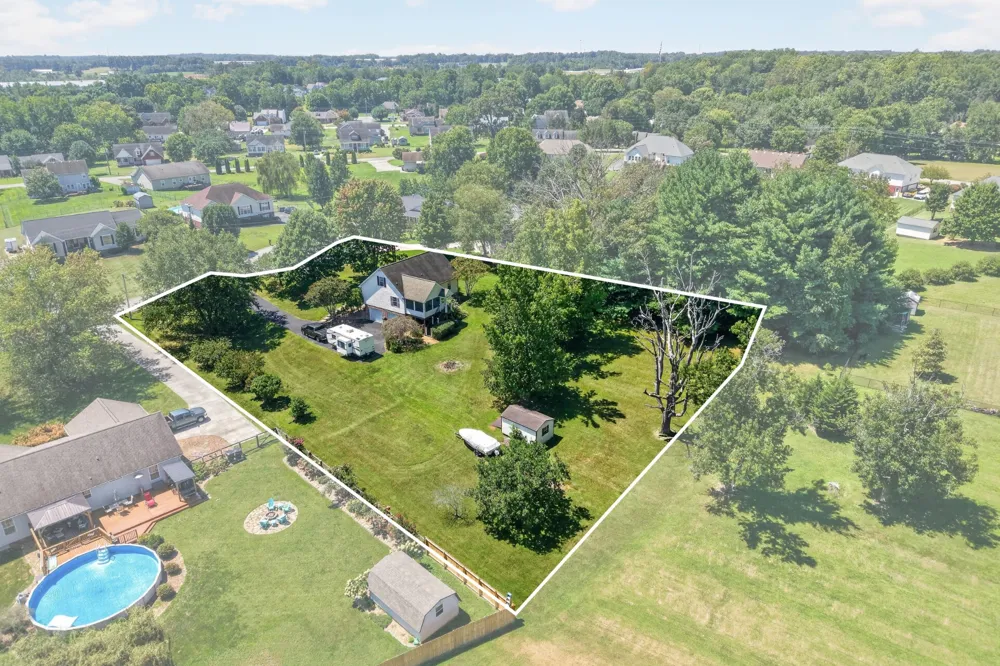 2593 Nova Cir Cookeville, TN 38501
