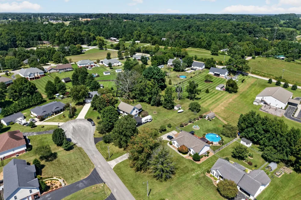 2593 Nova Cir Cookeville, TN 38501