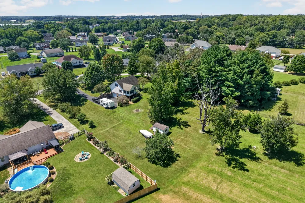 2593 Nova Cir Cookeville, TN 38501