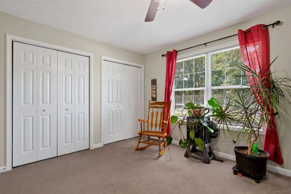 2593 Nova Cir Cookeville, TN 38501