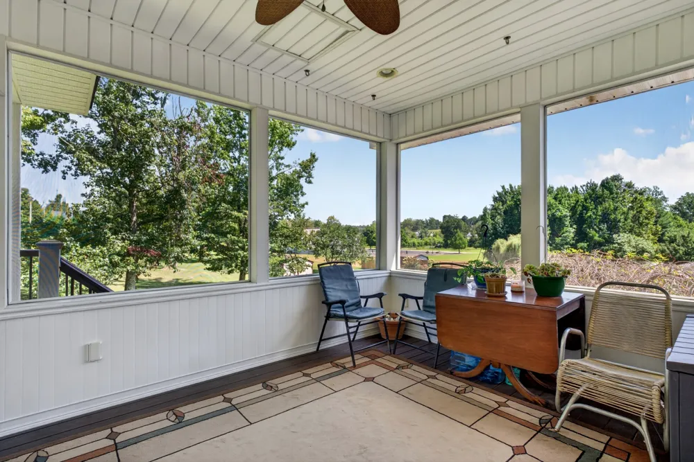 2593 Nova Cir Cookeville, TN 38501
