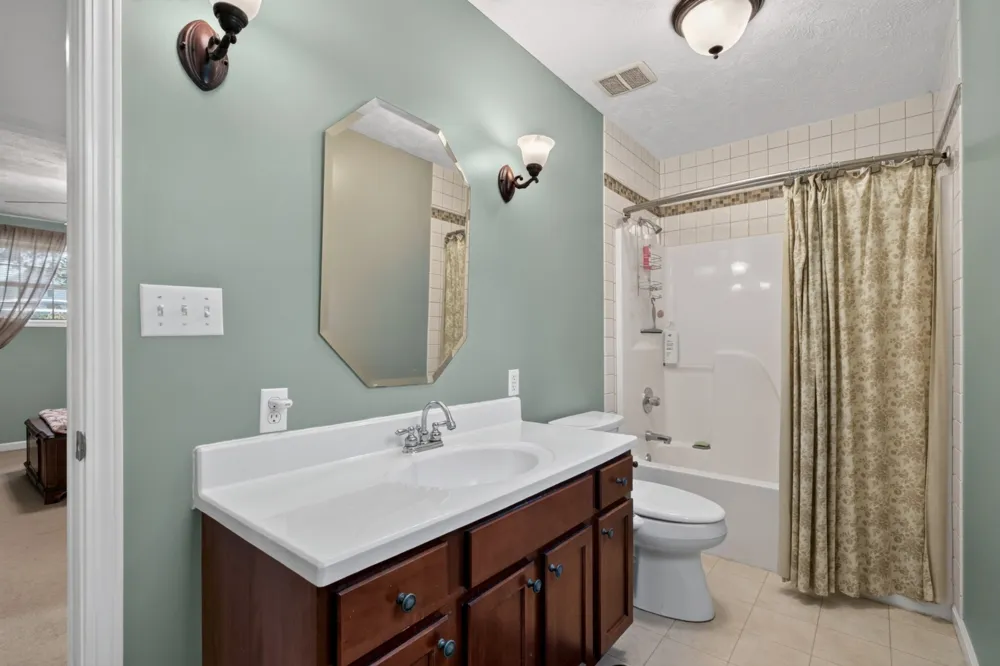 2593 Nova Cir Cookeville, TN 38501