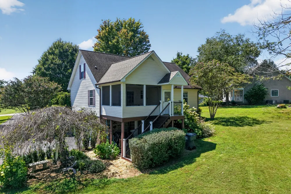 2593 Nova Cir Cookeville, TN 38501