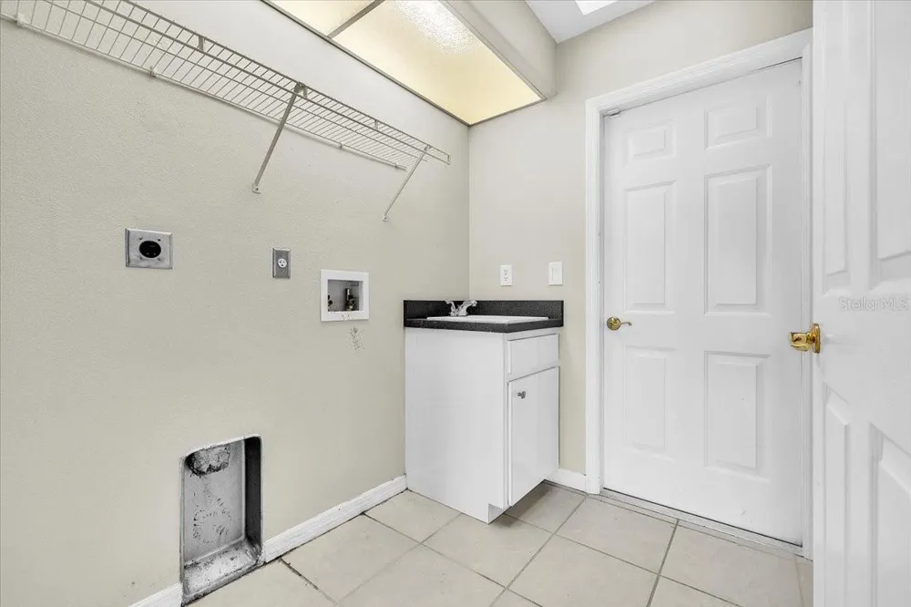 485 BOUNDARY BOULEVARD Rotonda West, FL 33947