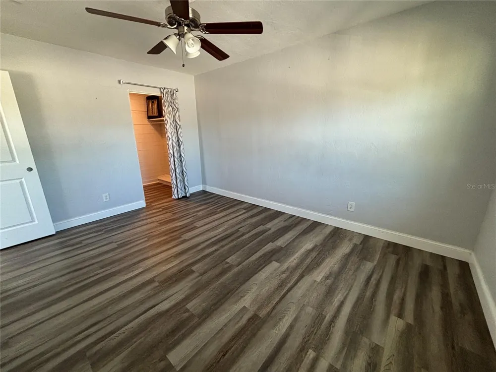 420 15TH AVENUE S #1/2 St Petersburg, FL 33701