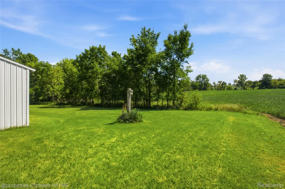 2519 U.S 12 Clinton Township, MI 49236