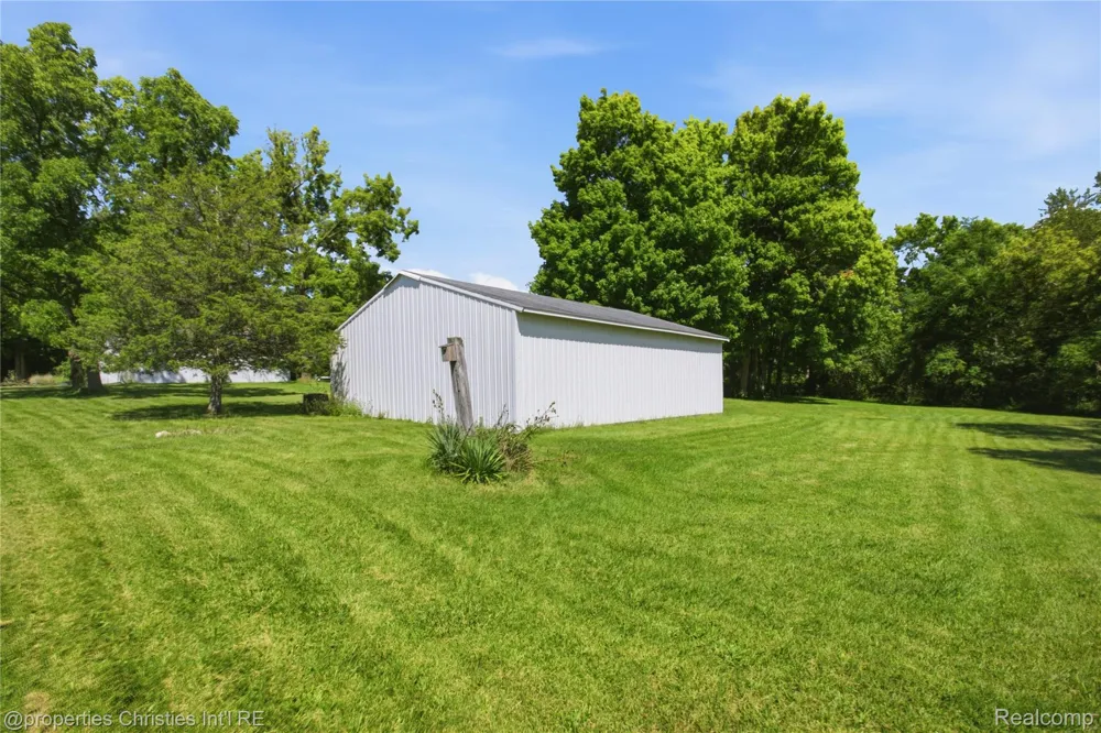 2519 U.S 12 Clinton Township, MI 49236