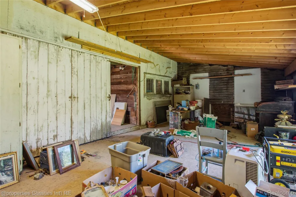 2519 U.S 12 Clinton Township, MI 49236