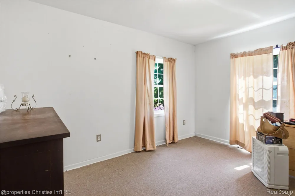 2519 U.S 12 Clinton Township, MI 49236
