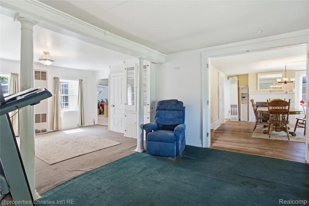 2519 U.S 12 Clinton Township, MI 49236