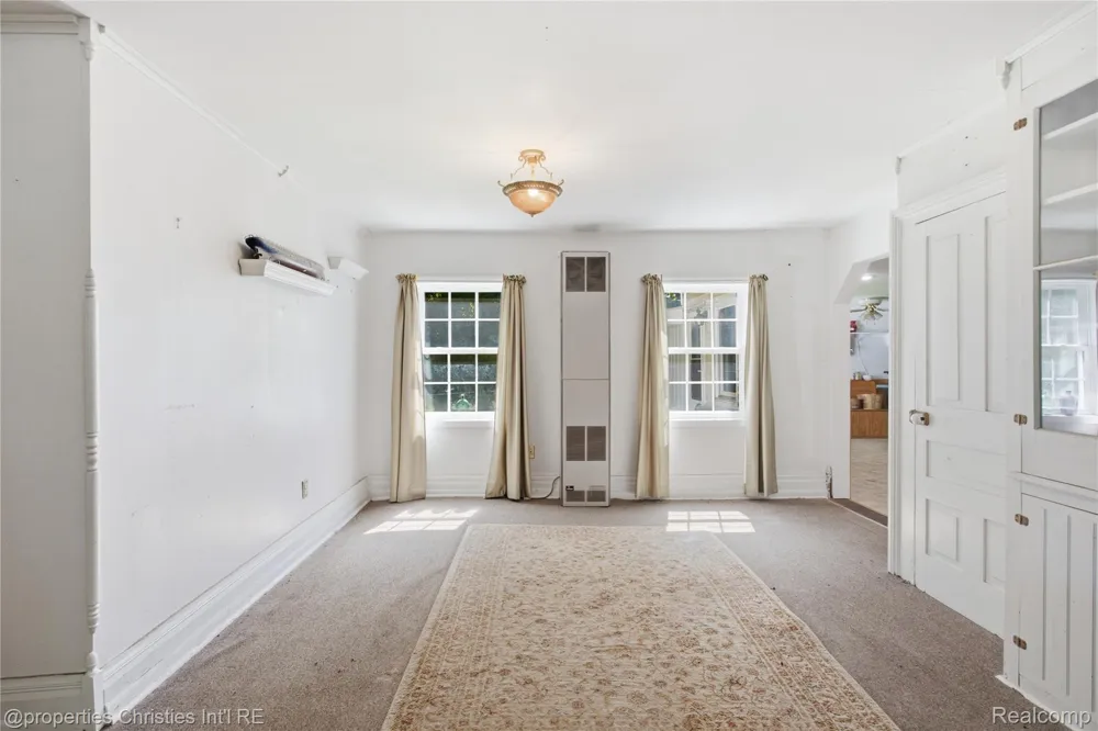 2519 U.S 12 Clinton Township, MI 49236