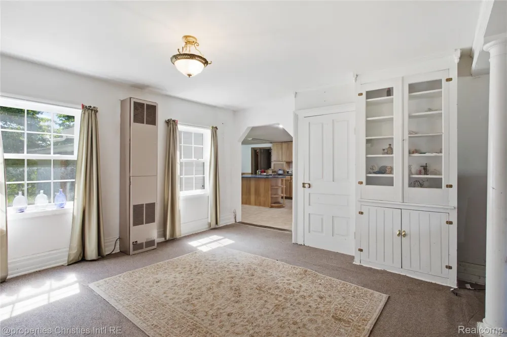2519 U.S 12 Clinton Township, MI 49236