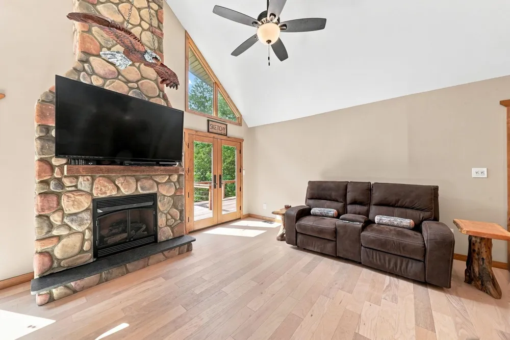 9909 W Lotan Road Lake Township, MI 49651