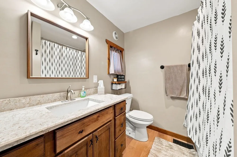 9909 W Lotan Road Lake Township, MI 49651