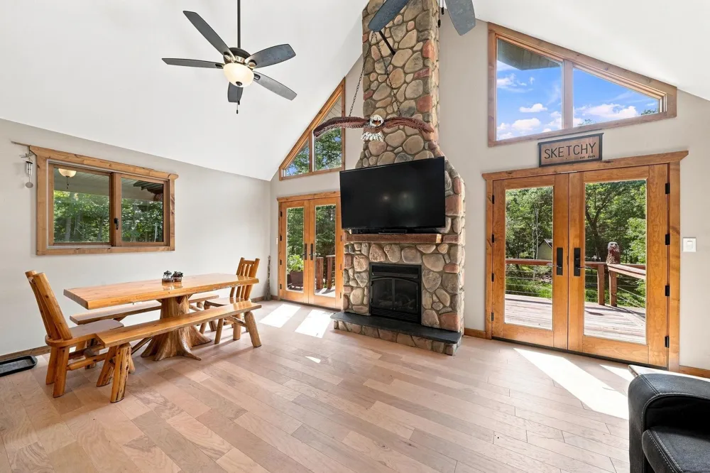 9909 W Lotan Road Lake Township, MI 49651
