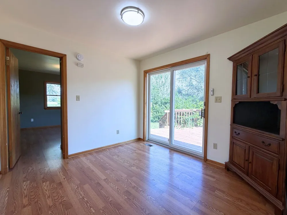 1496 W Dodge Road Vienna Charter Township, MI 48420