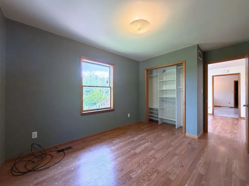 1496 W Dodge Road Vienna Charter Township, MI 48420