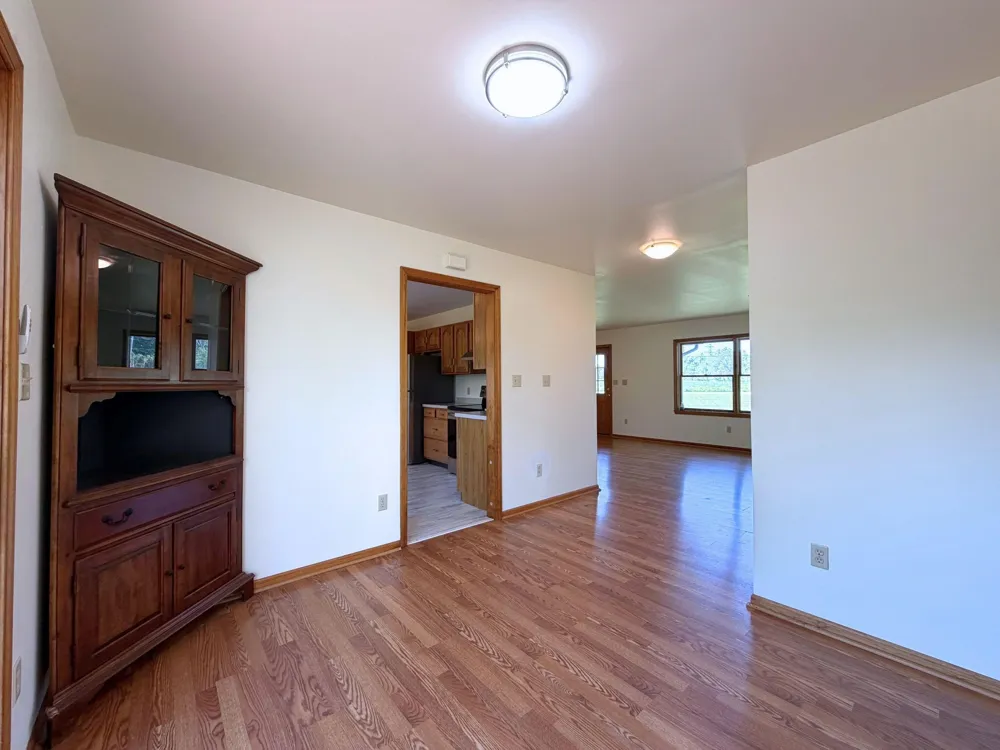 1496 W Dodge Road Vienna Charter Township, MI 48420