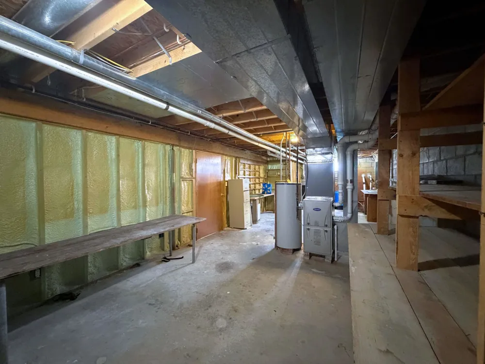 1496 W Dodge Road Vienna Charter Township, MI 48420