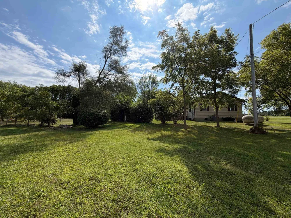 1496 W Dodge Road Vienna Charter Township, MI 48420