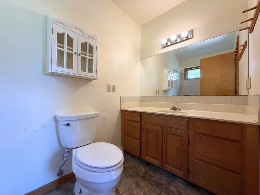 1496 W Dodge Road Vienna Charter Township, MI 48420
