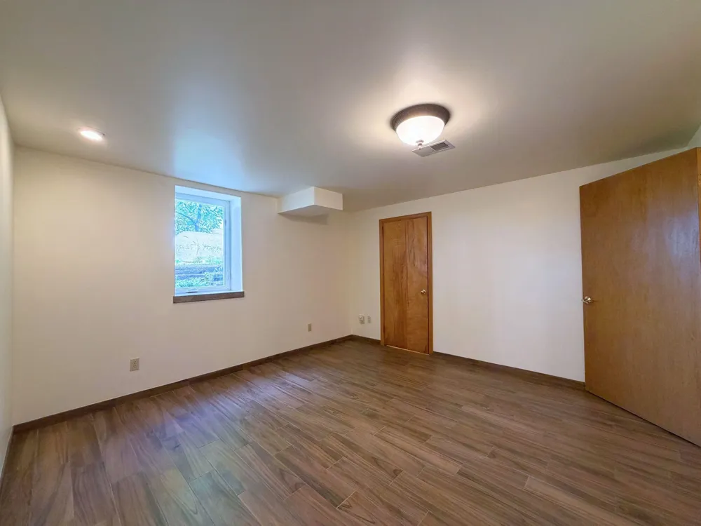 1496 W Dodge Road Vienna Charter Township, MI 48420