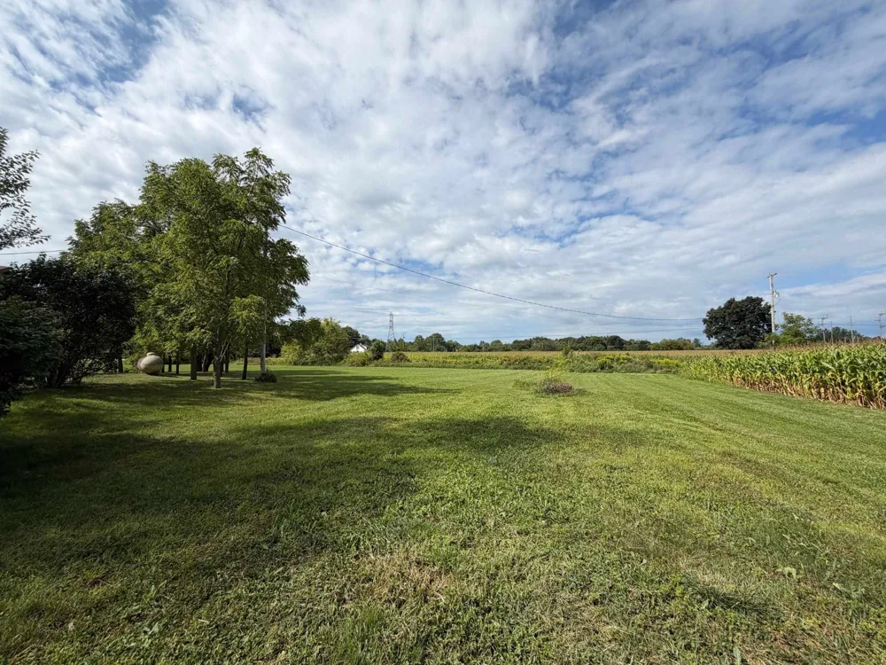 1496 W Dodge Road Vienna Charter Township, MI 48420