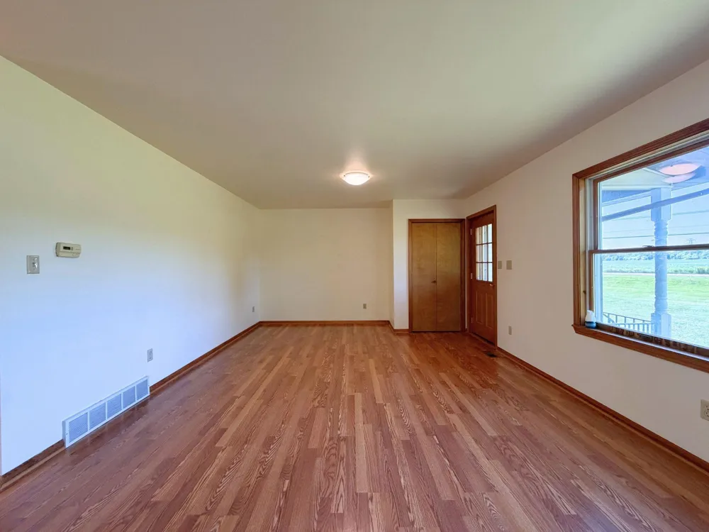 1496 W Dodge Road Vienna Charter Township, MI 48420