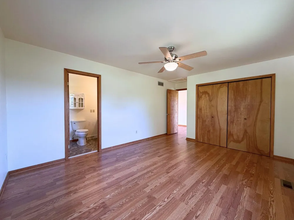 1496 W Dodge Road Vienna Charter Township, MI 48420