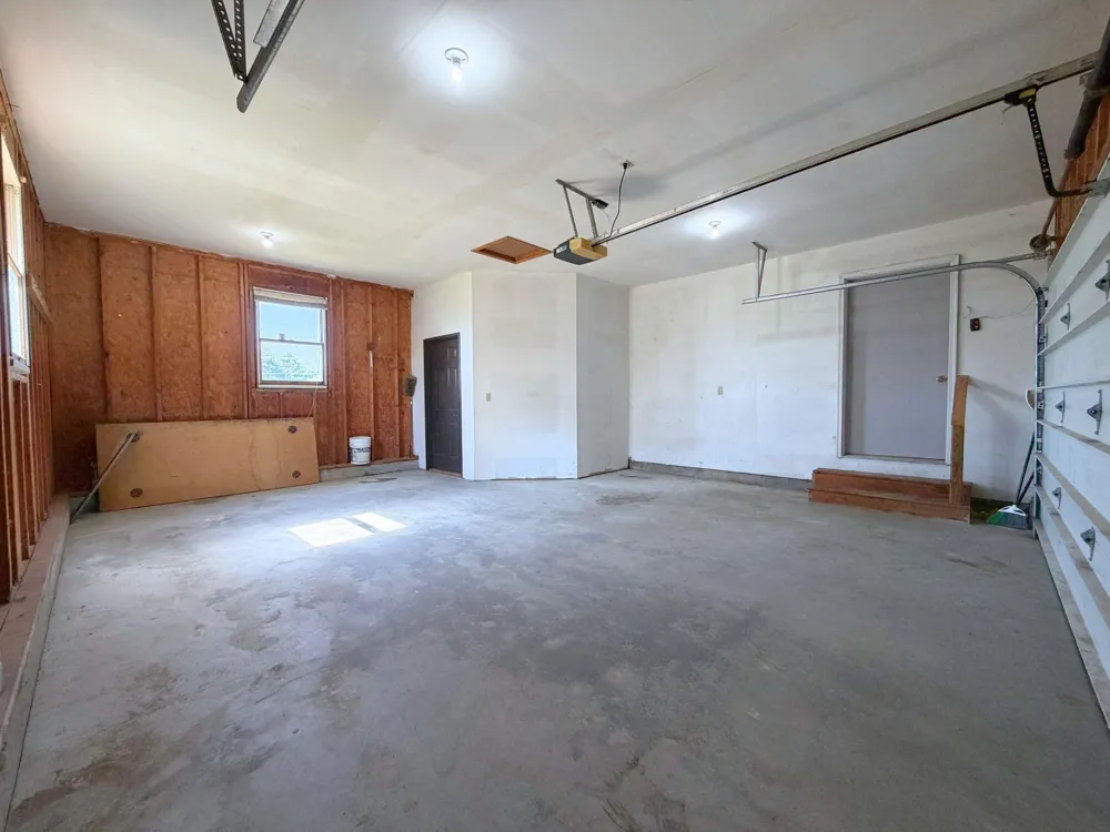 1496 W Dodge Road Vienna Charter Township, MI 48420