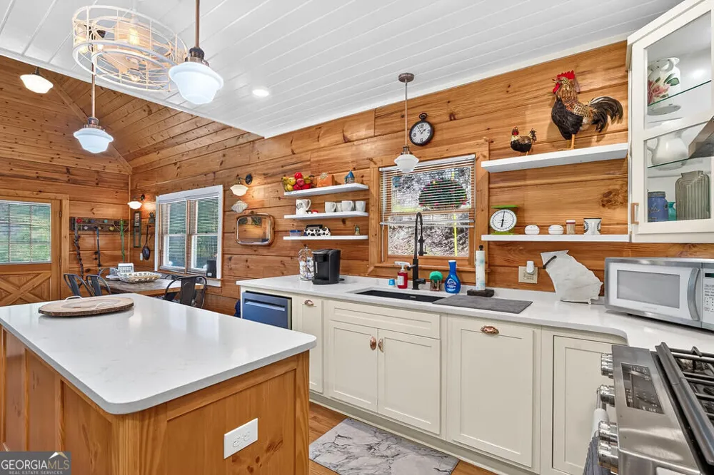 161 Walkabout Creek RD Morganton, GA 30560