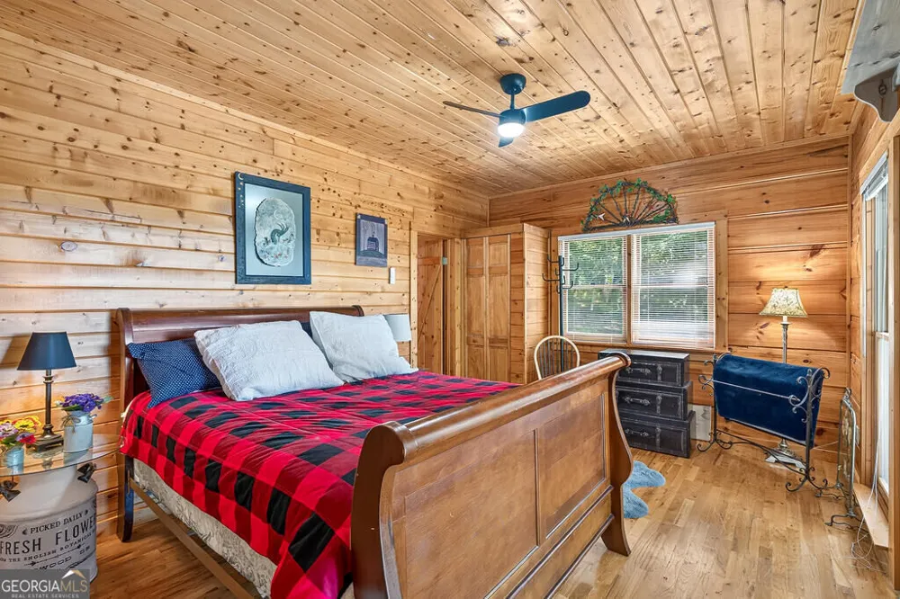161 Walkabout Creek RD Morganton, GA 30560