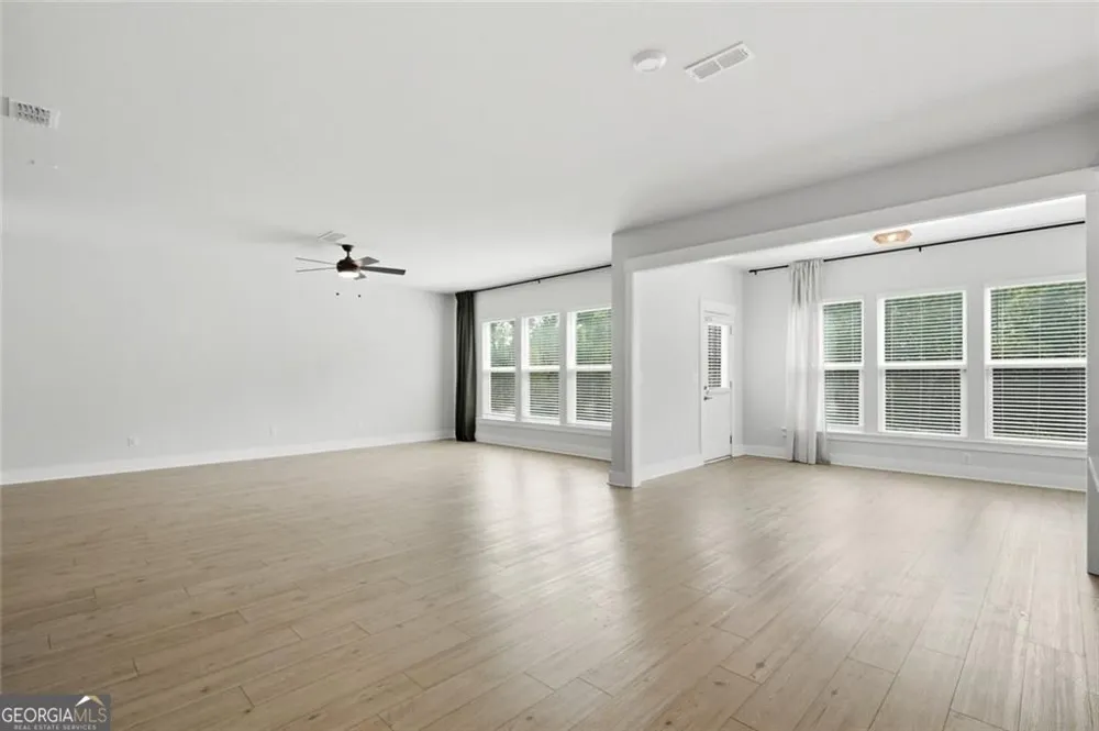 4719 Wilderness TRL Flowery Branch, GA 30542