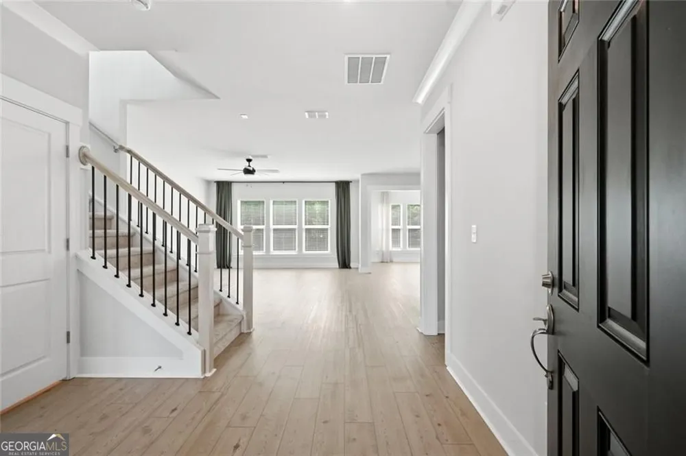 4719 Wilderness TRL Flowery Branch, GA 30542