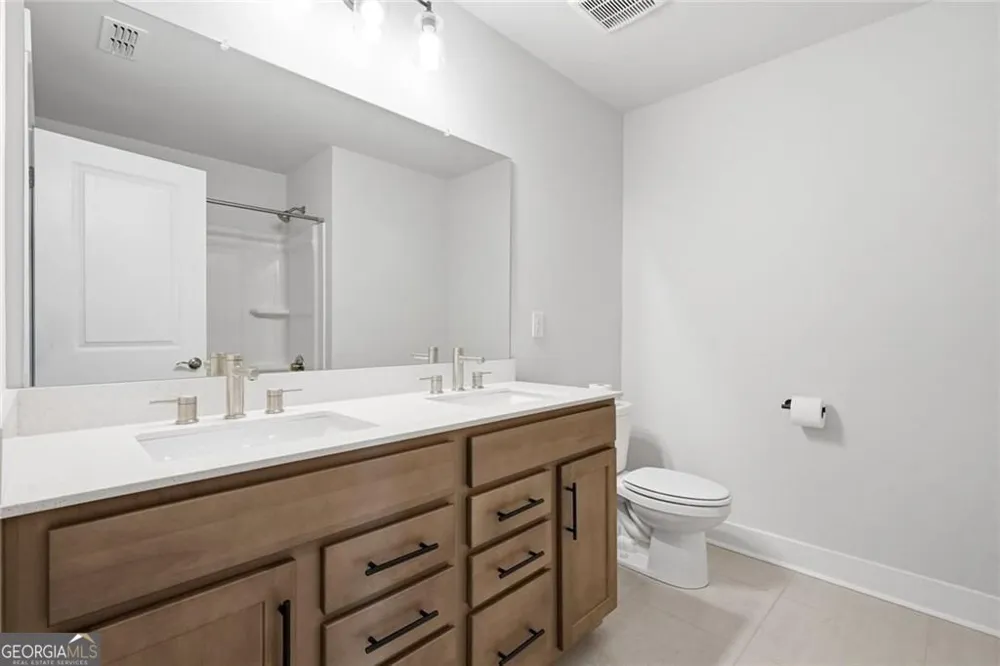 4719 Wilderness TRL Flowery Branch, GA 30542