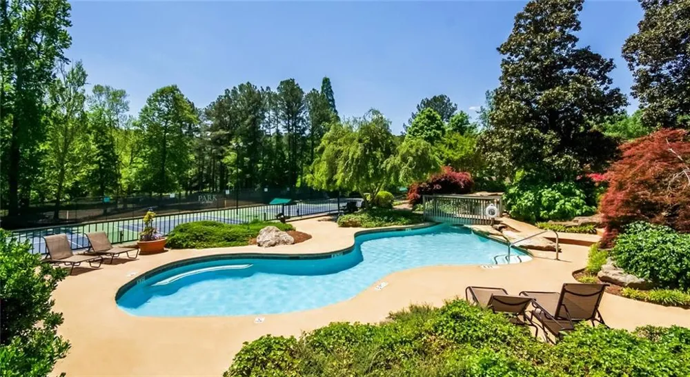 3000 Spring Hill Parkway #044E Smyrna, GA 30080