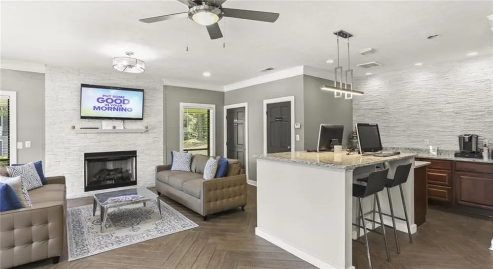 3000 Spring Hill Parkway #044E Smyrna, GA 30080