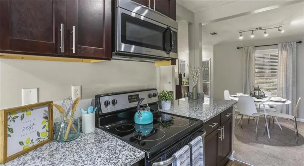 3000 Spring Hill Parkway #044E Smyrna, GA 30080